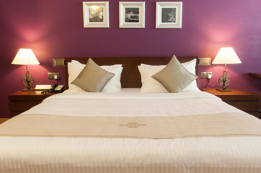 Colombo Court Hotel & Spa Eksteriør billede