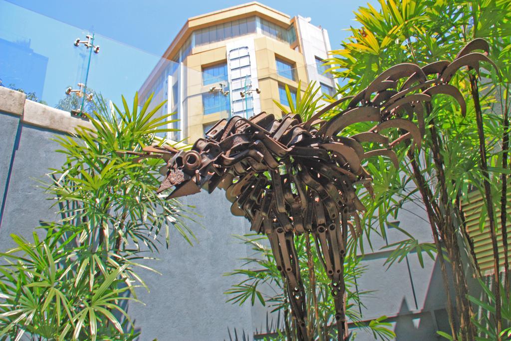 Colombo Court Hotel & Spa Eksteriør billede
