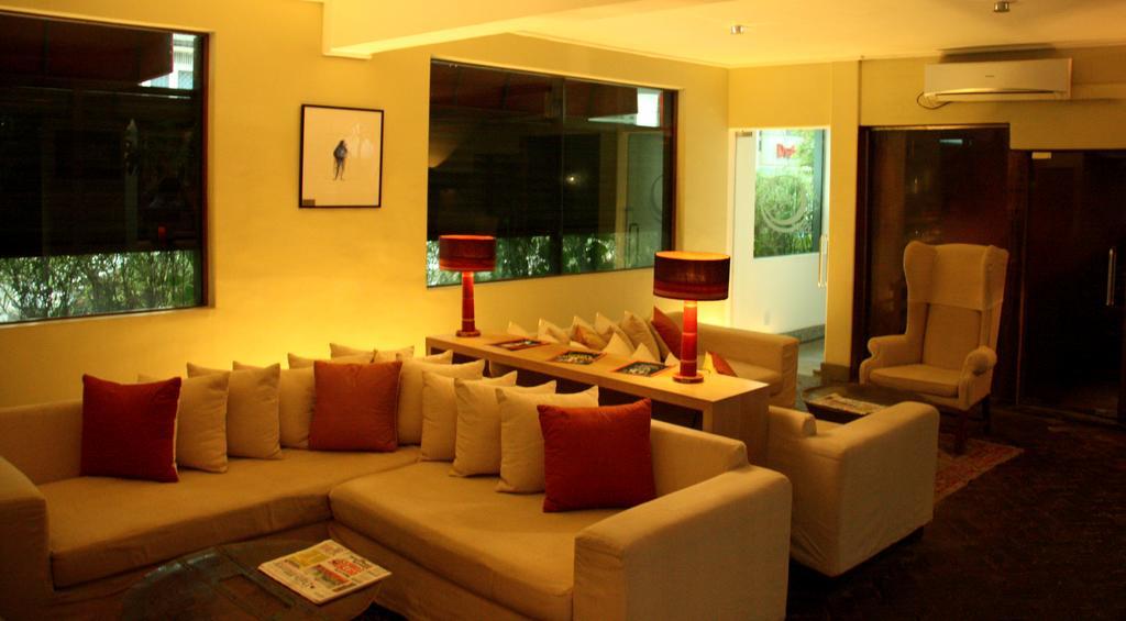 Colombo Court Hotel & Spa Eksteriør billede